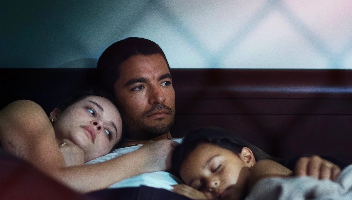 En 'Inside These Walls' de Melissa Fisher, una familia lucha por la normalidad a pesar del encarcelamiento