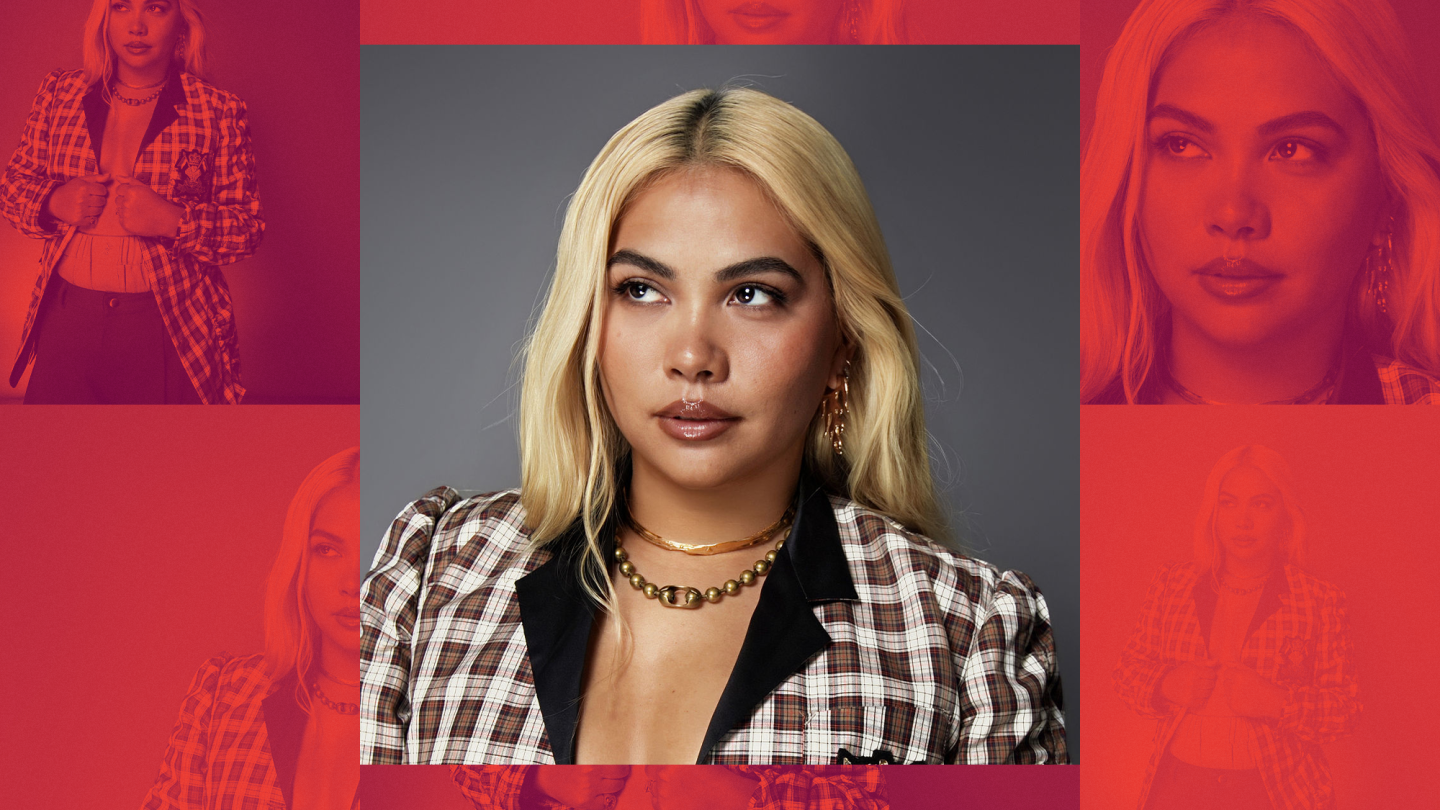 Hayley Kiyoko rompe el techo de cristal con su debut como directora Girls Like Girls