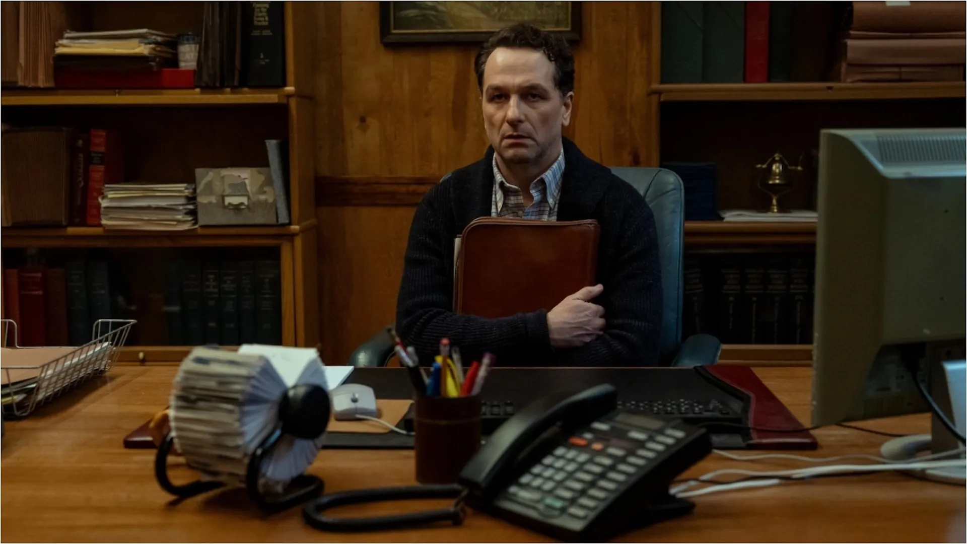 La temporada 2 de The One Mystery Widow's Bay debería negarse a resolverse